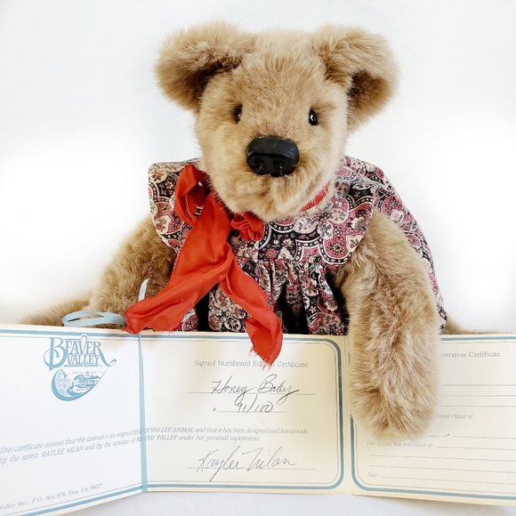 Very Rare Beaver Valley "Honey Baby" Bear Plush Doll Kaylee Nilan - Picture 2 of 16